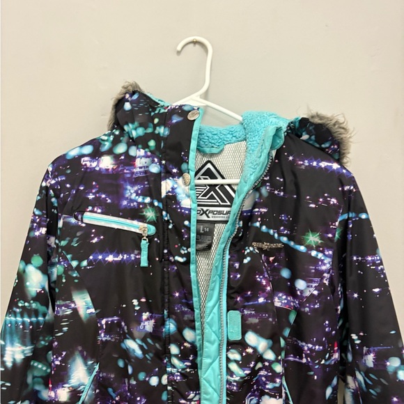 Stylish Kids Puffer Jacket - Black and Blue - Picture 8 of 16